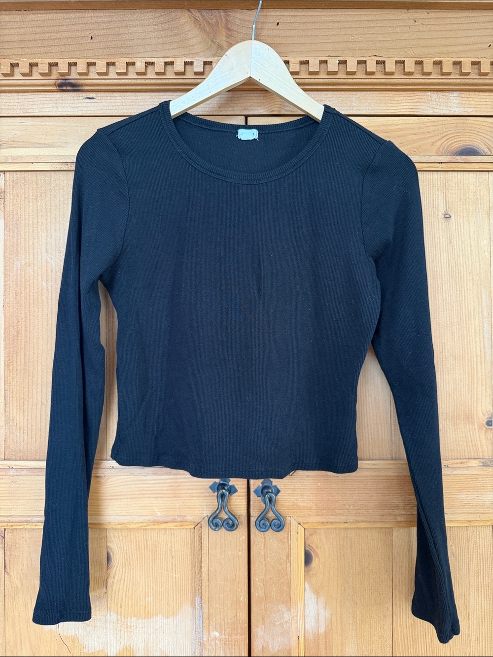 Garage Black Long-Sleeve Crewneck Top for Women